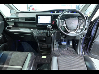 HONDA STEP WAGON 2017
