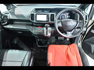 HONDA STEP WAGON 2010