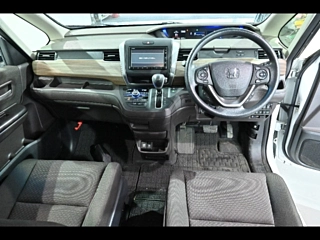 HONDA FREED 2022