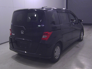 HONDA FREED 2009