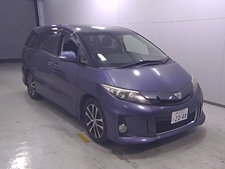 TOYOTA ESTIMA 2013