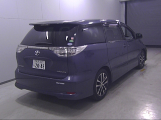 TOYOTA ESTIMA 2013