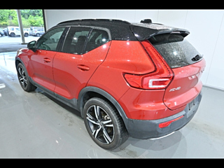 VOLVO XC40 2020