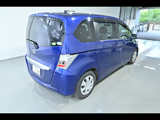 HONDA FREED 2013