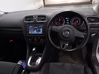 VOLKSWAGEN GOLF 2012