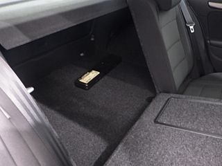 VOLKSWAGEN GOLF 2012