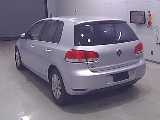 VOLKSWAGEN GOLF 2012