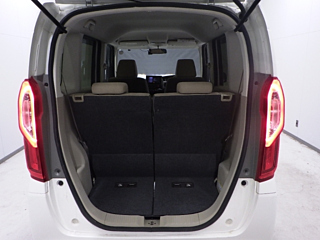 HONDA N BOX 2017