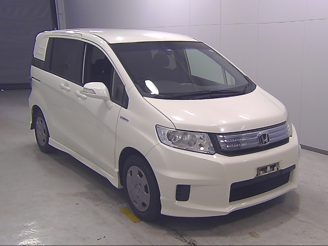 HONDA FREED 2012