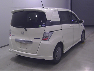 HONDA FREED 2012