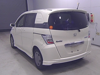 HONDA FREED 2012