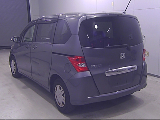 HONDA FREED 2011