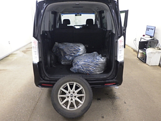 HONDA STEP WAGON 2011