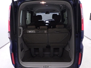 HONDA STEP WAGON 2015