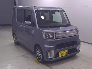 DAIHATSU WAKE 2017