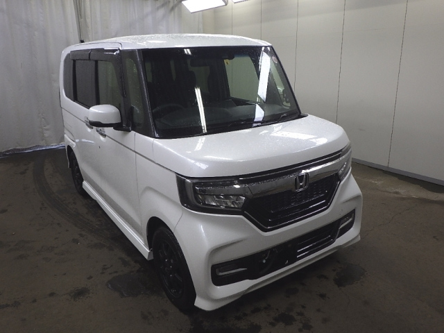 HONDA N BOX 2018