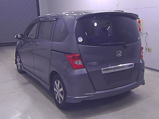 HONDA FREED 2009