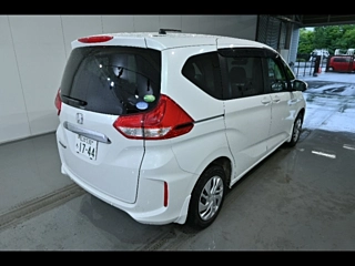 HONDA FREED 2020