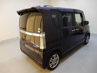 HONDA N BOX 2016