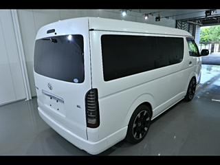 TOYOTA HIACE 2016