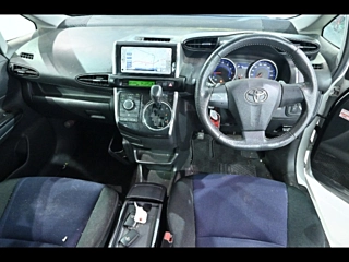 TOYOTA WISH 2014