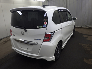 HONDA FREED 2014