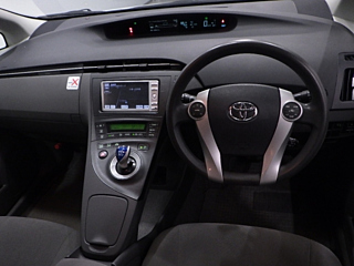 TOYOTA PRIUS 2010