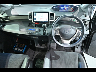 HONDA FREED 2015