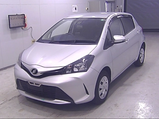 TOYOTA VITZ 2016