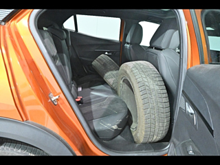 PEUGEOT 2008 2020