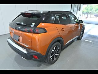 PEUGEOT 2008 2020