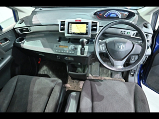 HONDA FREED 2013