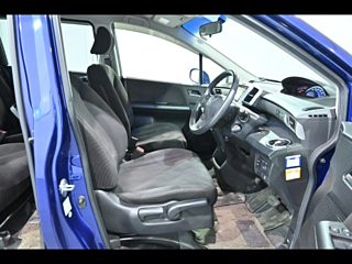 HONDA FREED 2013