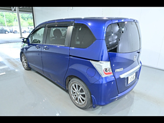 HONDA FREED 2013