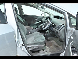 TOYOTA PRIUS 2011