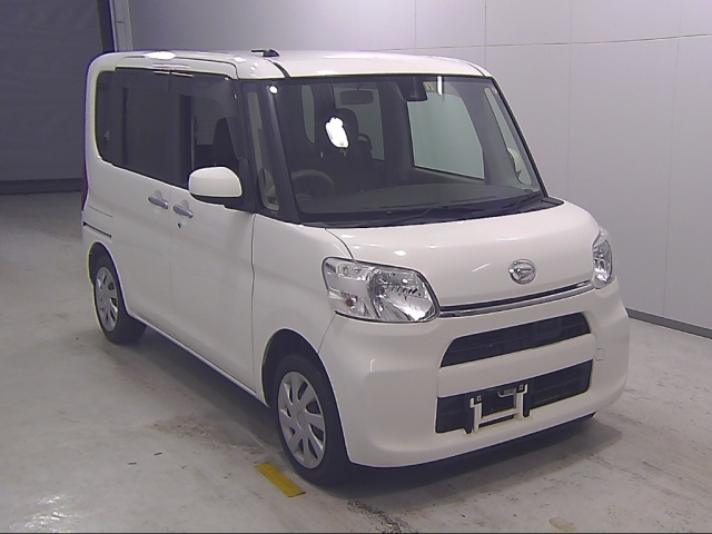 DAIHATSU TANTO 2016