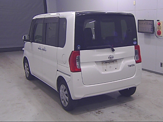 DAIHATSU TANTO 2016