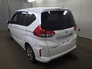 HONDA FREED 2018