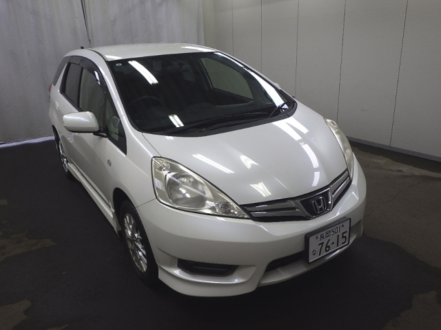 HONDA FIT SHUTTLE 2012