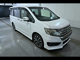 HONDA STEP WAGON 2014