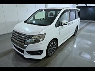 HONDA STEP WAGON 2014