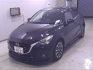MAZDA DEMIO 2015