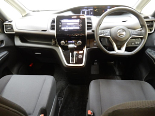 NISSAN SERENA 2018
