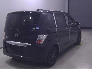 HONDA FREED 2012