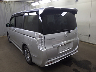 HONDA STEP WAGON 2012