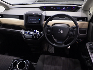 HONDA FREED 2017