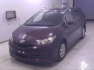 TOYOTA WISH 2010