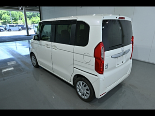 HONDA N BOX 2017