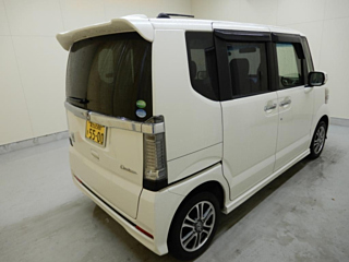 HONDA N BOX 2015