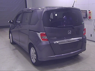 HONDA FREED 2016